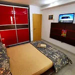 Luisa Lux - Sat Vacanta Mamaia